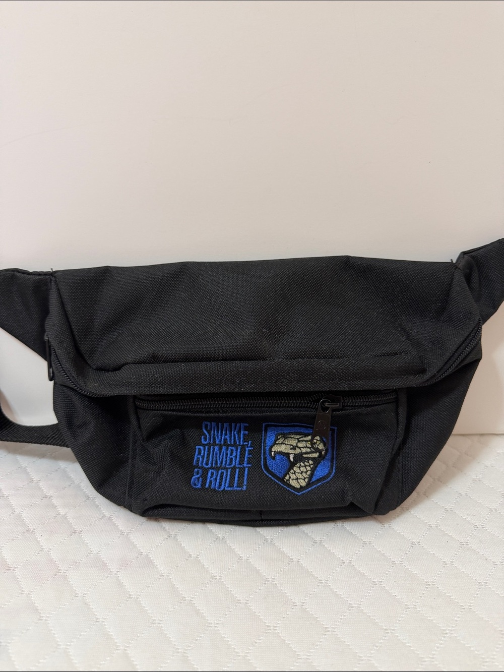 Viper. Black Snake Rumble & Roll Embroidered Waist Bag. Fanny Pack. NWOT